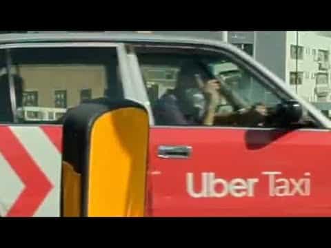 車CAM直擊 - DC9 EF408 禁止U-turn掉頭 危險駕駛險撞電單車不知悔改仍手指指