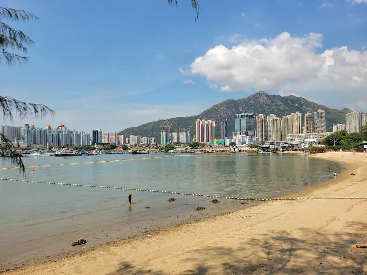 青山灣泳灘停車場 實景照片 1