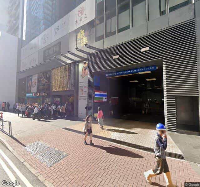 鱷魚恤中心停車場