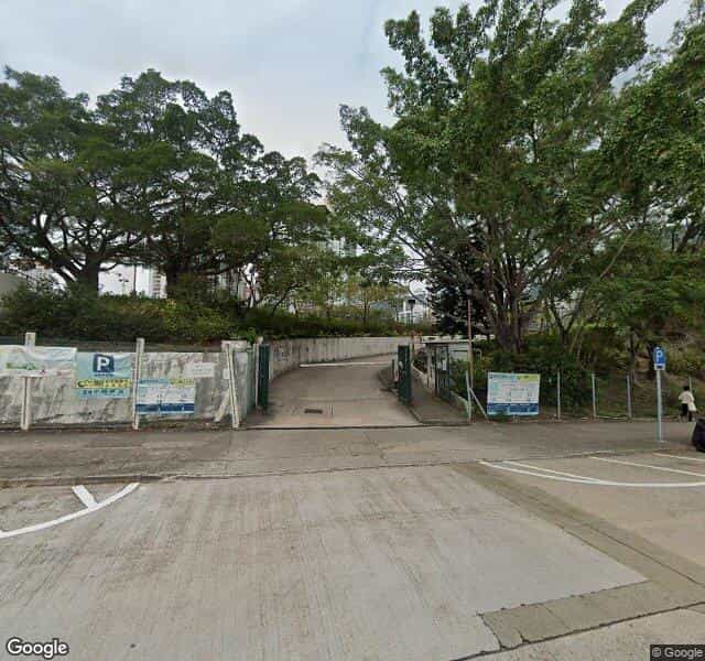 石硤尾公園體育館停車場