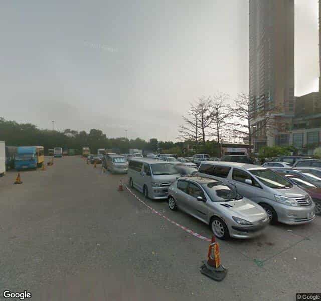 寶輪街露天停車場