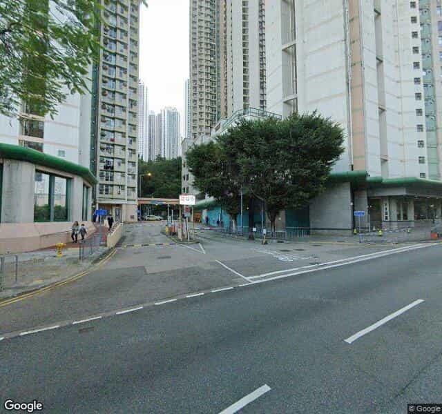 鯉安苑停車場