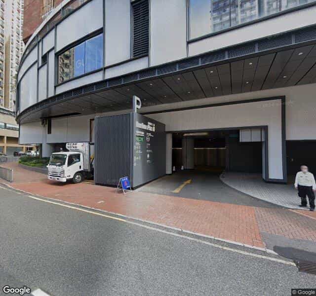 新城市廣場三期停車場