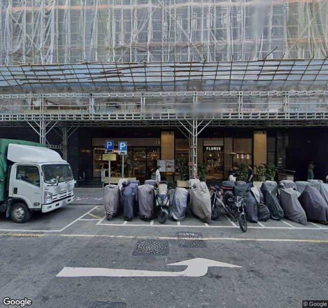 保華企業中心停車場