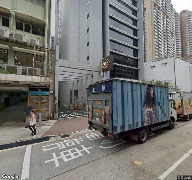 寶光商業中心停車場