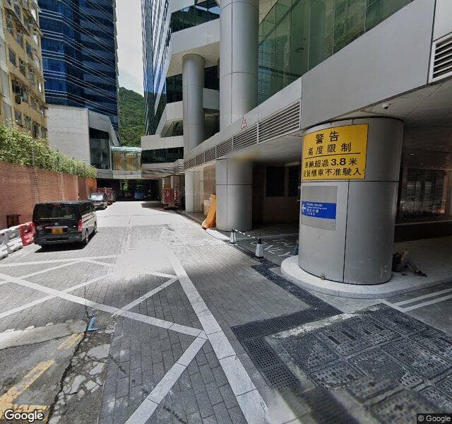 康橋大廈 Cambridge House 停車場