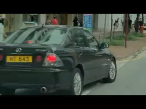 車CAM直擊 - HT643 巴士站落客都算，趷個頭出黎做乜L野，争啲炒埋去