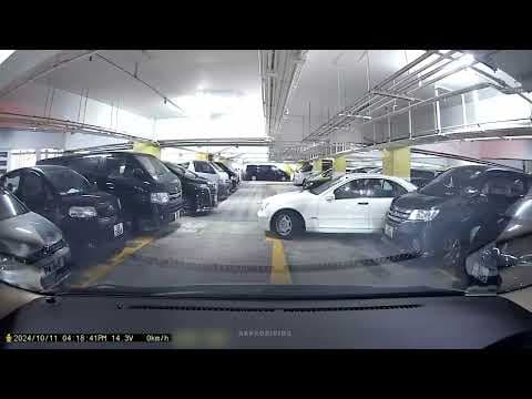 車CAM直擊 - 沙角停車場 6191 & 8011 車主留意 你已被 Hit & Run 2024/10/11 1415
