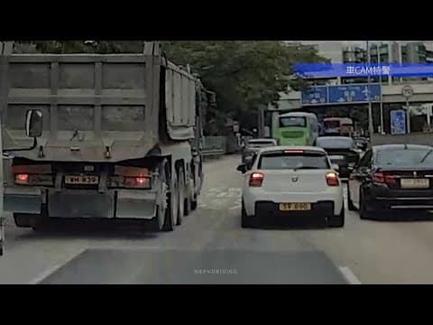 車CAM直擊 - 龍翔道往荃灣方向近天馬苑，如果限70個相機裝咗，唔知兩個仲會唔會咁樣衝