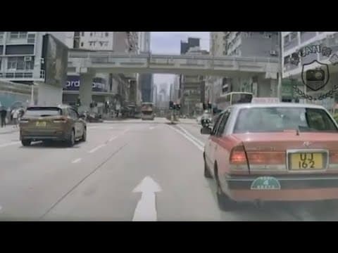 車CAM直擊 - UJ162 的士佬打橫行 仲要彈出彈入