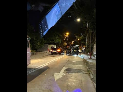 車CAM直擊 - 錦田牛徑村村口 兩車相撞 車頭散晒