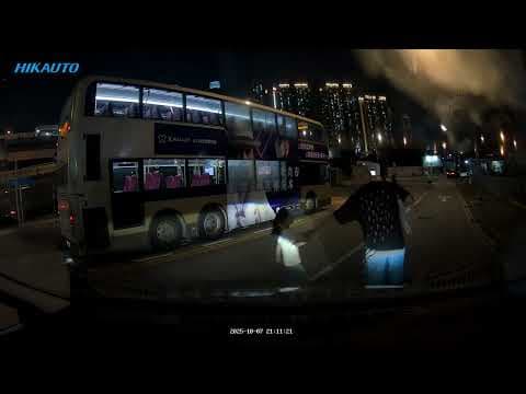 車CAM直擊 - 香園圍口岸好爸爸肉身擋車 個女對爸爸行為表示無所適從