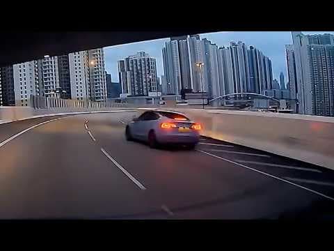 車CAM直擊 - 電腦救得靚😏你呢啲羚羊落雨仲揸咁快