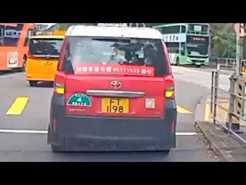車CAM直擊 - 綠燈你又唔行，又走去衝紅燈，抵你死啦！