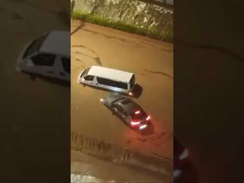 香港水上私家車？美麗新香港活動 冷雨夜我不想歸家￼！ #車cam #hk #香港 #車cam直擊 #頭文字d #gta #交通意外 #交通警 #極速 #香港車cam #暴雨 #shorts