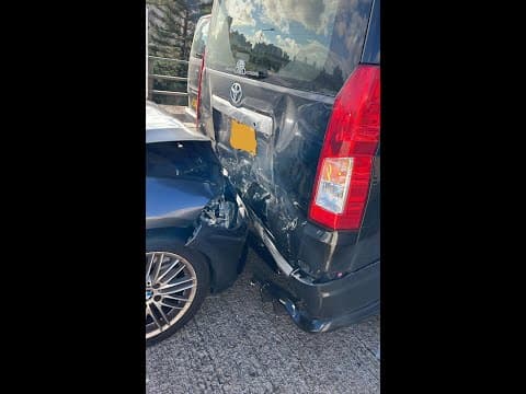 車CAM直擊 - 窩打老道天橋 寶馬追撞貨Van