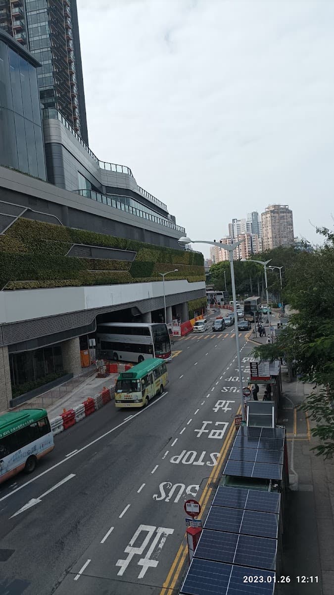 元朗朗日路露天停車場 實景照片 8