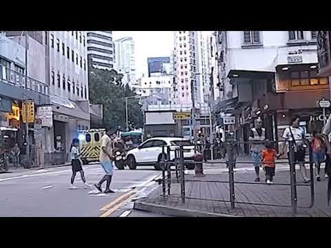 車CAM直擊 - 上海街 私家車讓線唔睇車 電單車捱撞