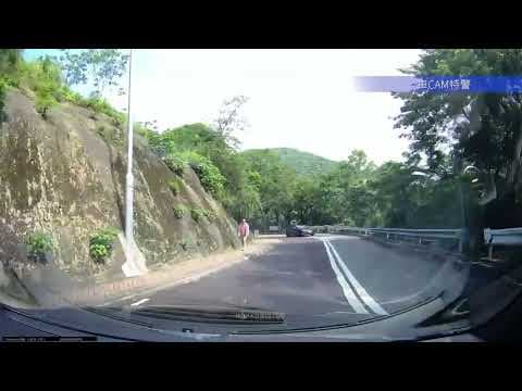 車CAM直擊 - 成日有車喺碧荔道呢個盲彎踩晒雙白綫行，唔識轉彎都可以喺條路行？