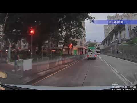 車CAM直擊 - 太和邨翠和樓缺德住戶扔野落街，小巴差啲中招