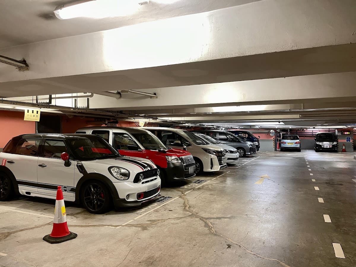 北角政府合署停車場 實景照片 4