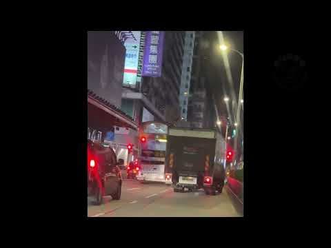 車CAM直擊 - 飄住去🫢 貨車直行但車身斜哂