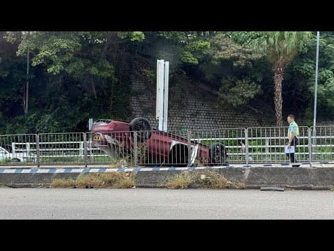 車CAM直擊 - 公主道 私家車自炒撞欄Cup4 事發一刻