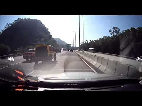 車CAM直擊 - 汀九橋 三車相撞 事發一刻