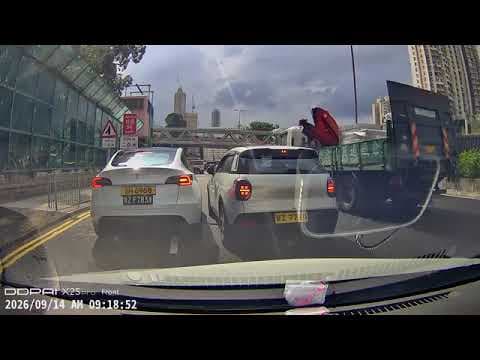車cam特警：你又唔讓、佢又唔讓、最後大家😙😙