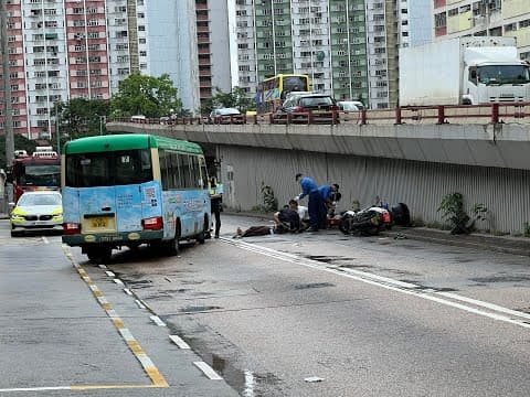 車CAM直擊 - 牛池灣 電單車切線遇小巴出站 交通意外