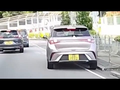 車CAM直擊 - 有位唔入係要篤到盡😂 自己攞嚟