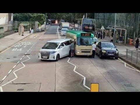 車CAM直擊 - VK7387 太空人中港L？無啦啦逆線頂住巴士 無幾耐仲撞埋車