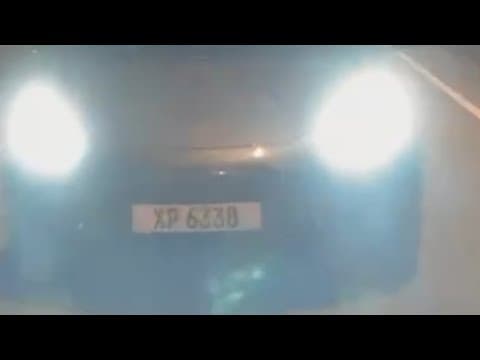 車CAM直擊 - (必睇) 呢啲咪Teslun 囉！硬cut 唔成發脾氣 追上嚟撞車後仲走埋佬 🤭 