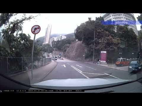 車CAM直擊 - 的士 SD927  司徒拔道落斜突然停車，原來任意行入港安醫院⋯⋯一定係好急
