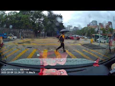 車CAM直擊 - 暢運道 兩車相撞 深情一吻