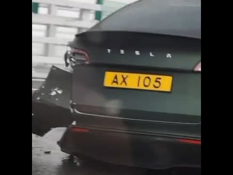 車CAM直擊 - 港珠澳大橋 Tesla雨中飛馳 與七人車相撞