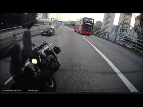 車CAM直擊 - DC9 (UZ2822)屯門大興高速出口突然停車cut影線害人 累26 Dup唔切撞車
