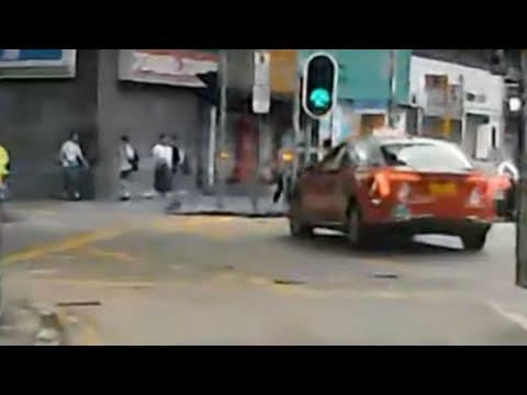 車CAM直擊 - 揸紅旗，打橫嚟