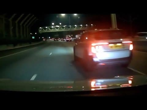 車CAM直擊 - P牌行快線仲要唔睇車硬Cut 交返個牌出嚟🙏 VE4492