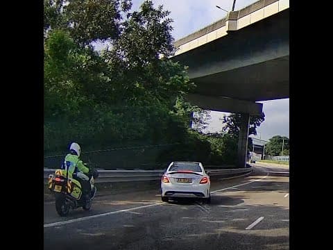 車CAM直擊 - 時常查看倒後鏡是個好習慣 真希望你有 #靠左駛 #即場派彩