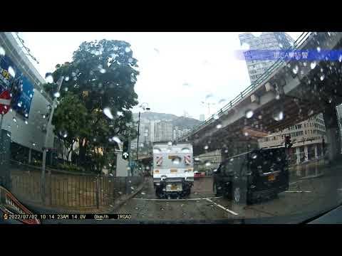 車CAM直擊 - 兩車問侯完大家之後，玩互掟紙包檸檬茶😂