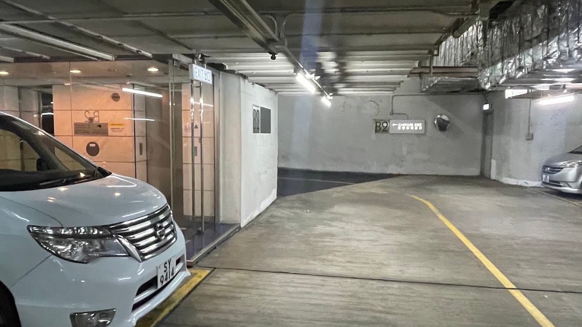 國都廣場 Olympia Plaza 停車場 實景照片 10
