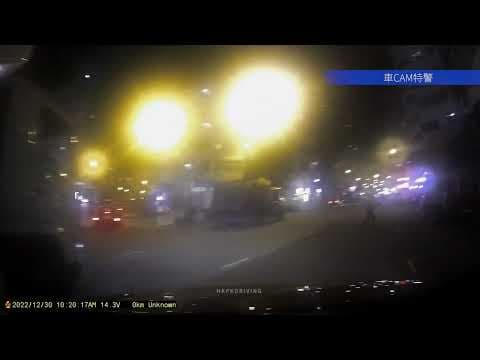 車CAM直擊 - 貨車楓樹街強行右轉入界限街