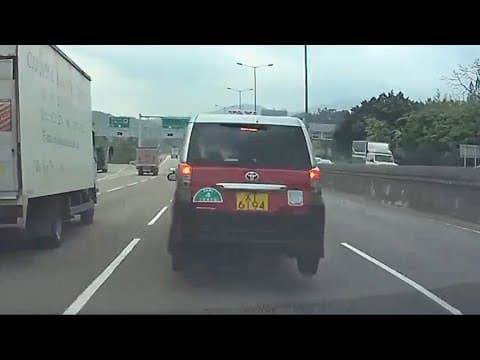車CAM直擊 - 幸運之神眷顧🫣 9號幹線串燒事發一刻 的士撞到彈起