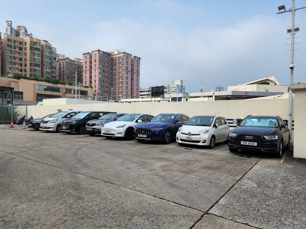 元朗游泳池停車場 實景照片 7