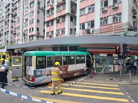 車CAM直擊 - 士美菲路 小巴衝入7-11 事發一刻