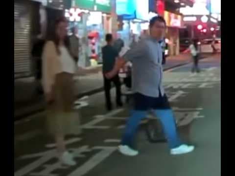車CAM直擊 - 你冷靜啲啦！又無人呠你，型唔起條女仲甩埋手