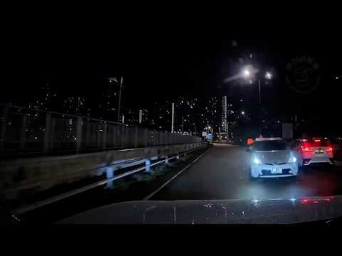 車CAM直擊 - 癡線Prius 逆線行駛 有對頭車都唔停繼續攝過