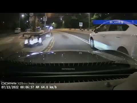 車CAM直擊 - 師兄請你小心駕駛 昨晚老龍坑俾你閘一閘 醒曬🥶