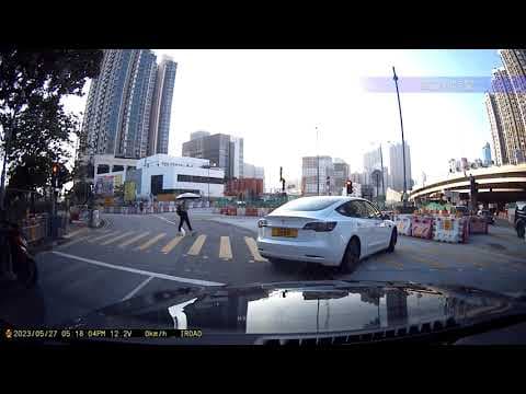 車CAM直擊 - 3680 排頭位緊要啲~有人過緊馬路照衝 #T車日常